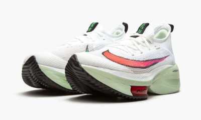 NIKE
AIR ZOOM ALPHAFLY NEXT%