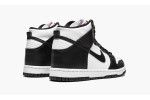 NIKE
DUNK HIGH 
Black/White